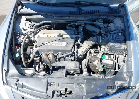 2009 Honda Accord 2.4 Ex from USA, damaged, VIN 1HGCP26729A172807